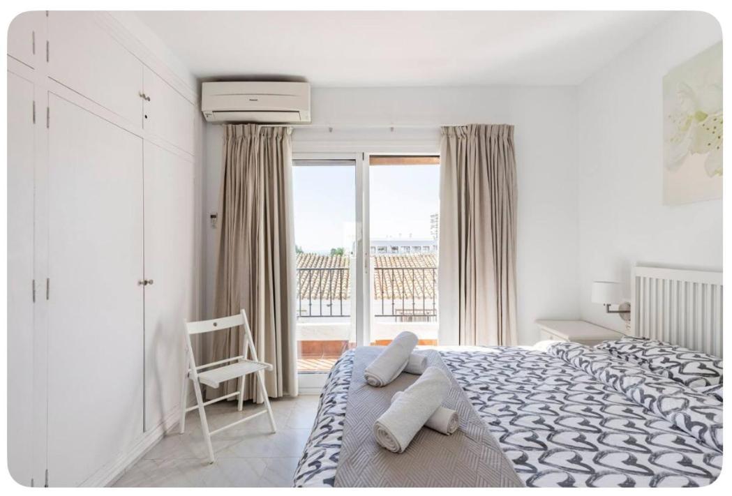 La Casa En La Carihuela Playa A 4 Minutos A Pie Villa Torremolinos Kültér fotó