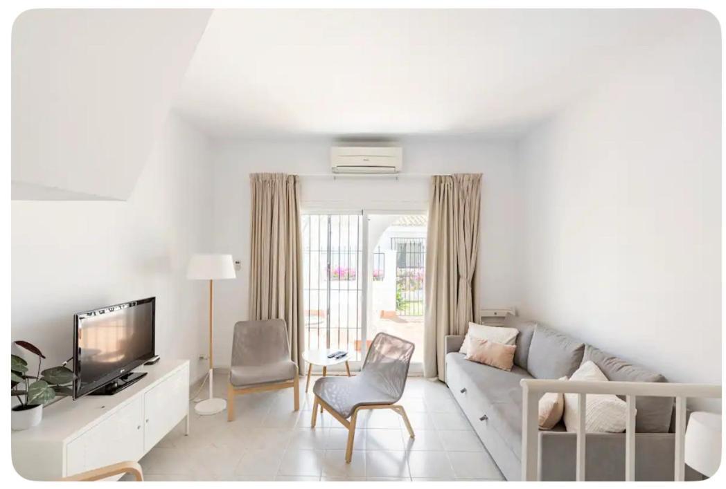 La Casa En La Carihuela Playa A 4 Minutos A Pie Villa Torremolinos Kültér fotó
